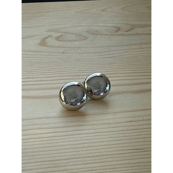 Vintage Silver-Tone Clip-On Earrings Round Design - Picture 1 of 5